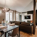 Scarlett - By Myhomeincomo Apartment