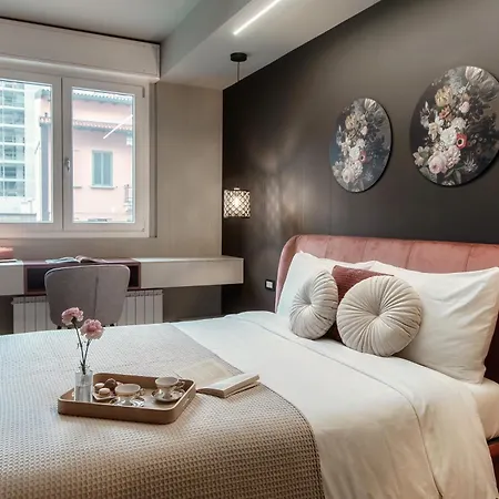 Scarlett - By Myhomeincomo Appartement